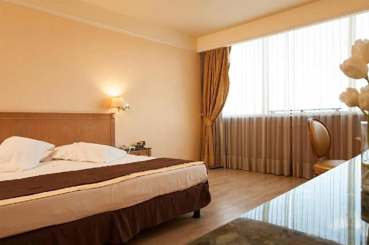 Shg Hotel De La Ville Vicenza
